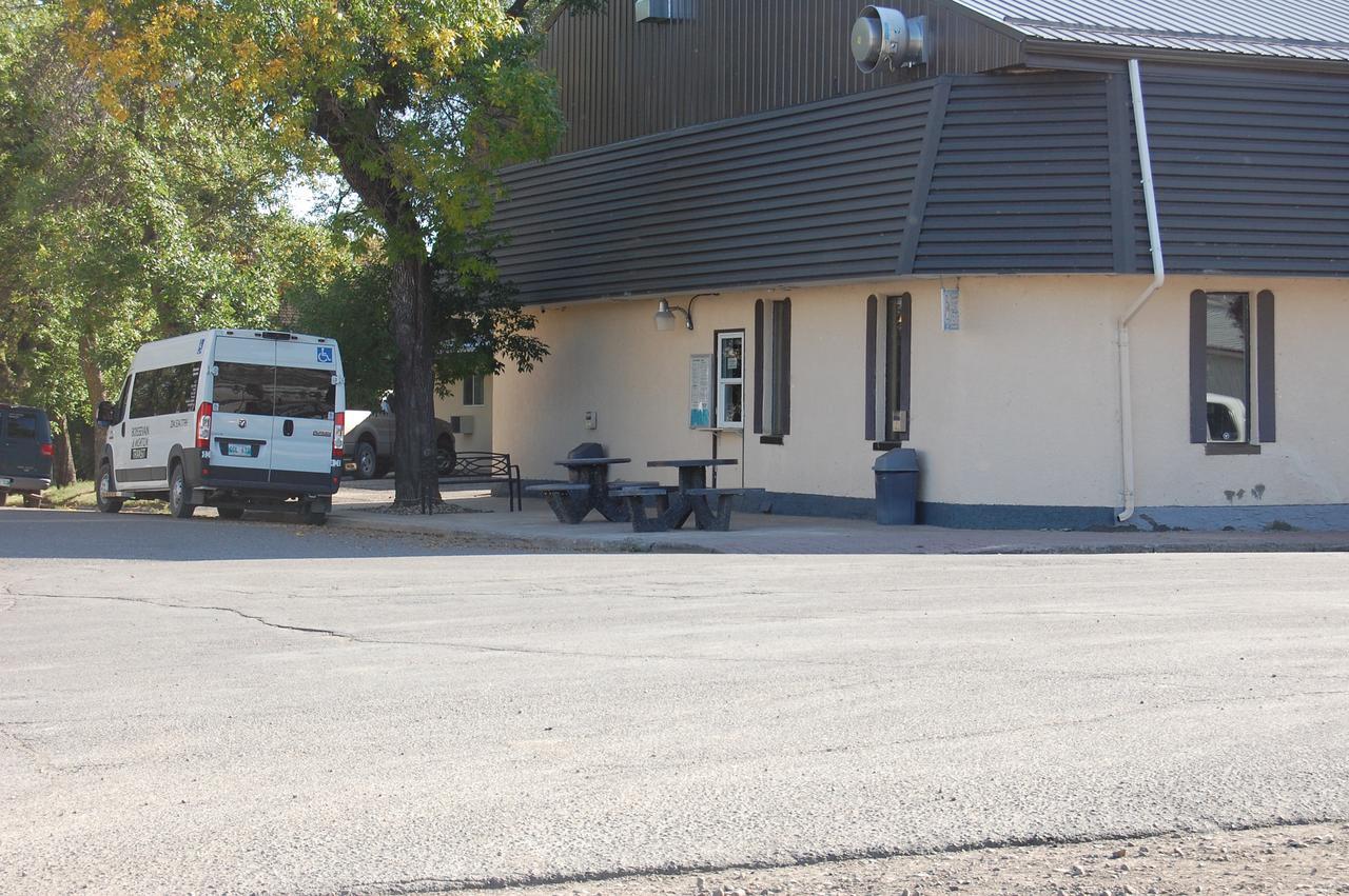 The Home Hotel Boissevain Buitenkant foto